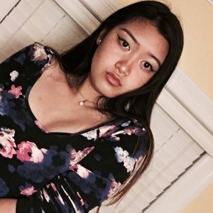 Meet your Posher, Talia